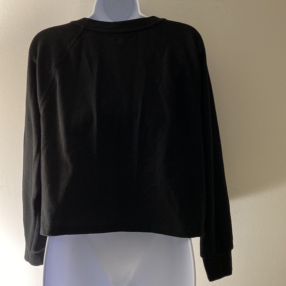 Victoria’s Secret | Short Black Raglan Sleeve Knit Top - Picture 2 of 9
